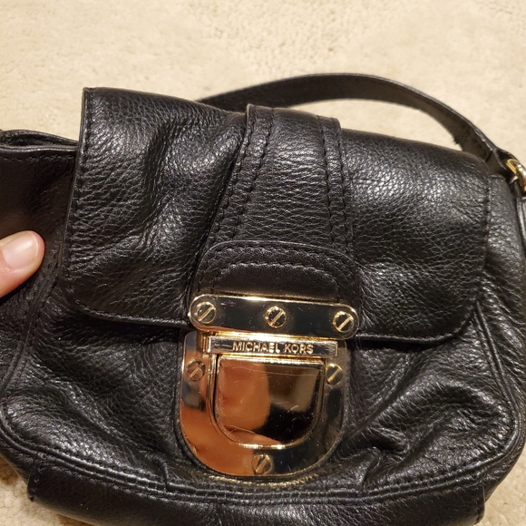 Michael Kors Mini Crossbody - Picture 2 of 4